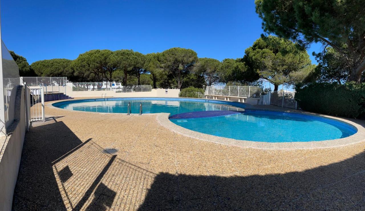 Superbe Studio, Terrasse, Piscine, Parking Le Grau-du-Roi Exterior photo